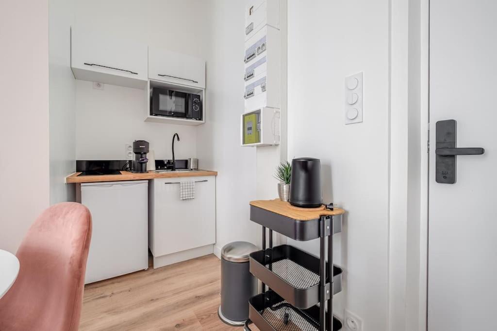 Magnifique Appartement Blush Refait A Neuf Saint-Etienne  Ngoại thất bức ảnh