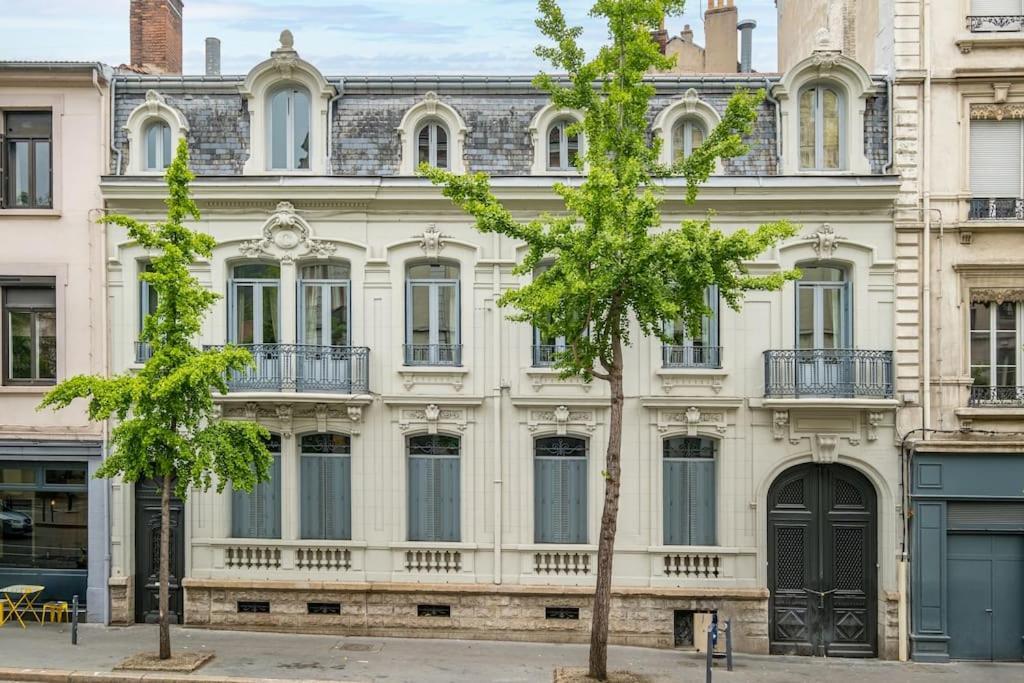 Magnifique Appartement Blush Refait A Neuf Saint-Etienne  Ngoại thất bức ảnh